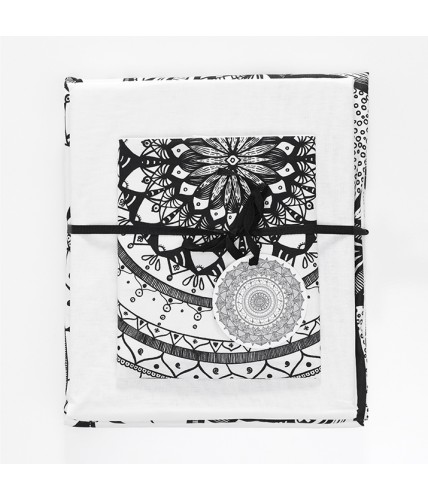 Mandala Nevresim Takımı by Aslıhan Aksun